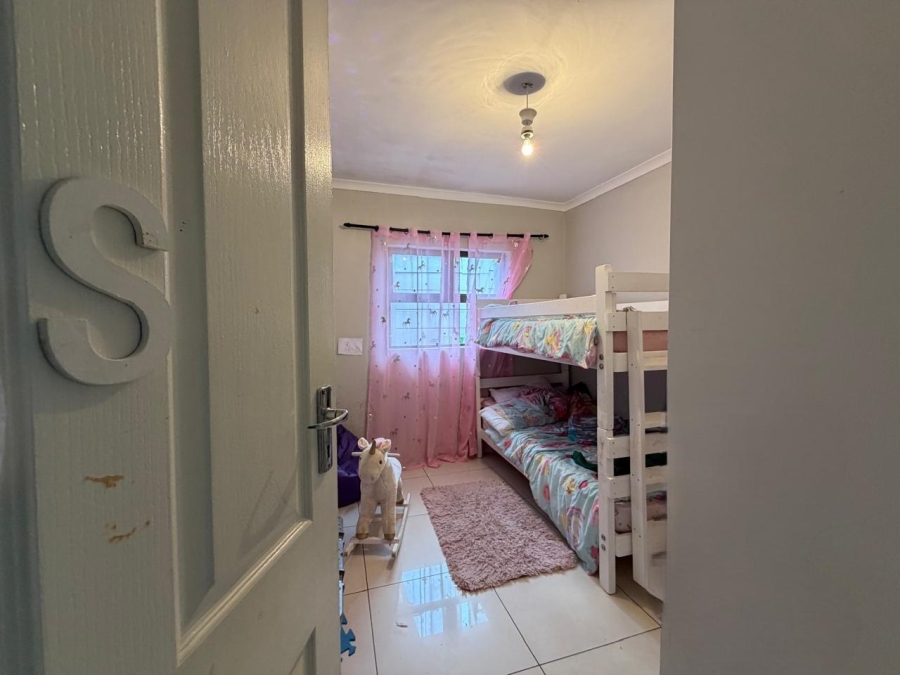 5 Bedroom Property for Sale in Lotus River Western Cape